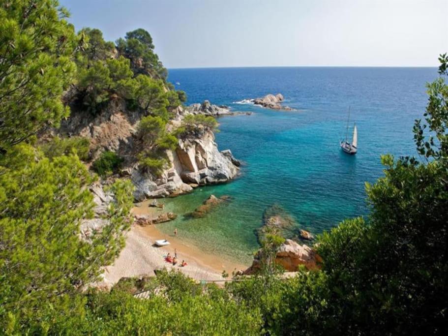 Lesal Villas Rentals, Villa Mar Azul, Tossa De Mar Luaran gambar